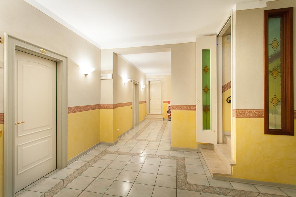 Hotel Gambara Exterior photo